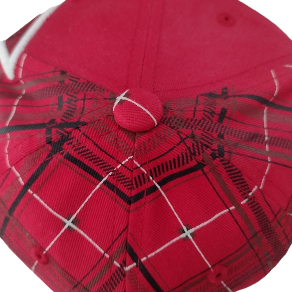 FLY NWT plaid Hat red. SM/MD. Flex fit. Never worn. 6 panel. - Picture 8 of 8